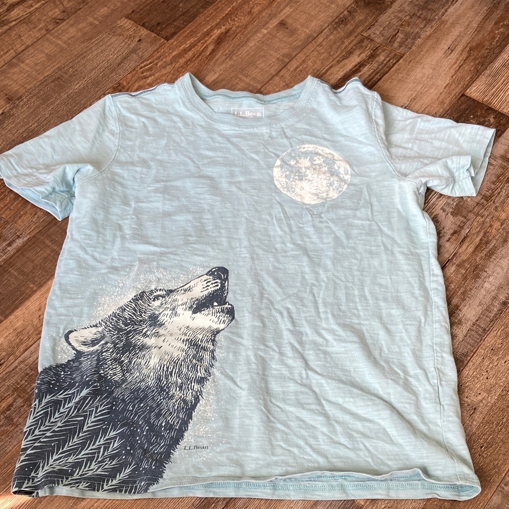 LL bean cotton wolf tshirt blue size boys 14-16/Large